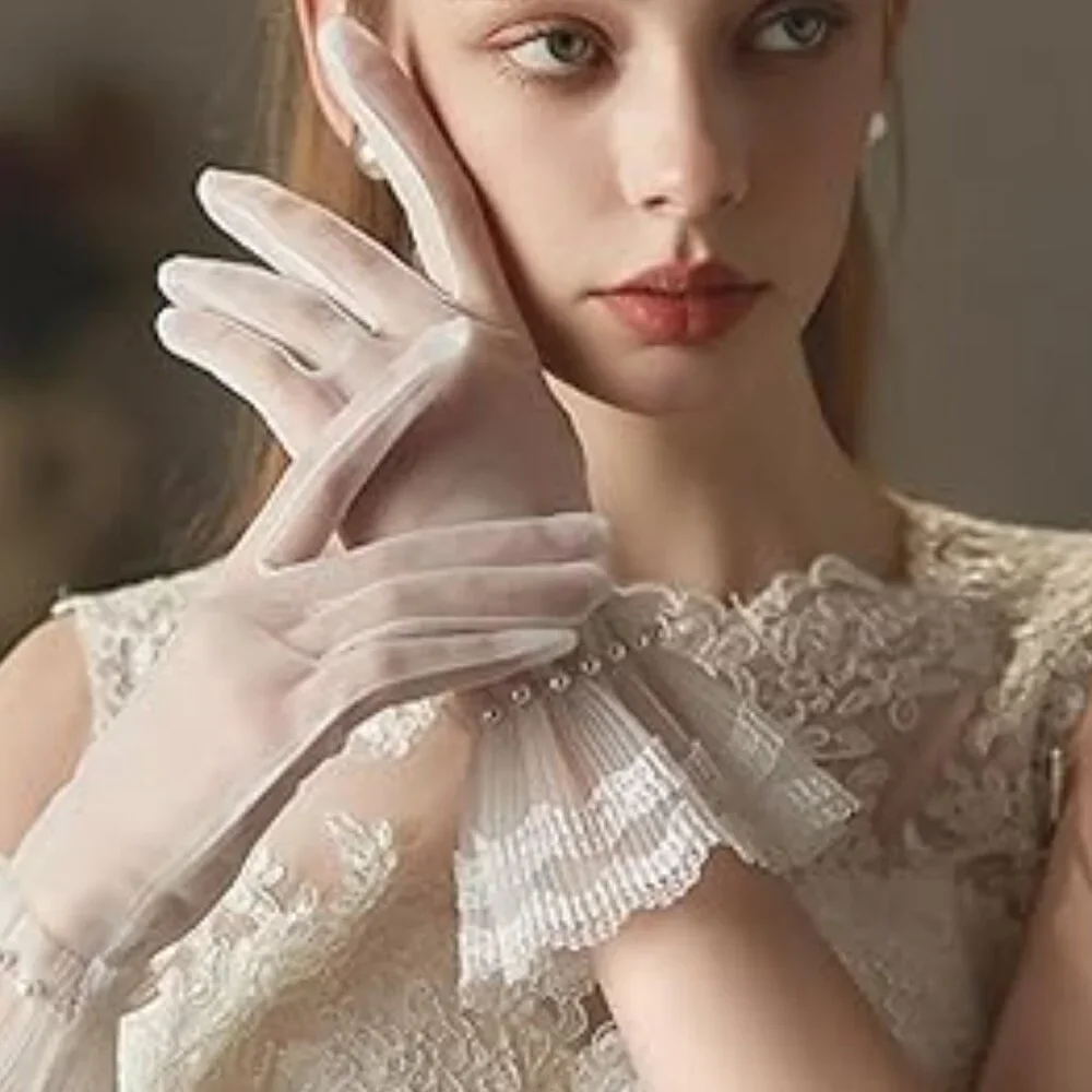 White Black Mesh Lace Ruffled Gloves